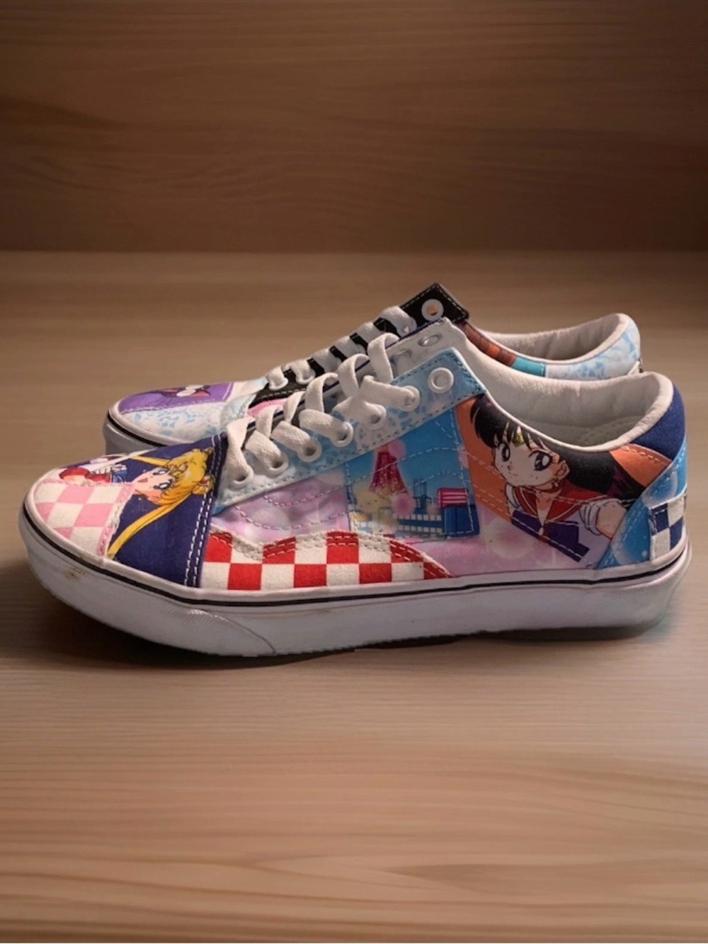 VANS Sailor Moon x Old Skool Pretty Guardian - Patchwork Wmns Sz 9/Men 7.5 EUC - Picture 4 of 10